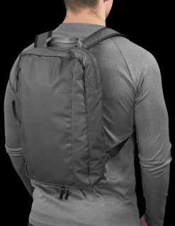 SOG Surrept 12 CS Reversible Carry System -Outdoor clothing and equipment 12det7 46455.1610644376