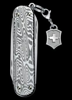 Victorinox Classic SD Brilliant Damascus -Outdoor clothing and equipment BMC 0622134.3 73142.1671193496.1280.1280 93754.1671207008