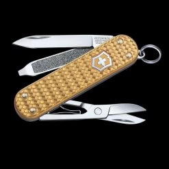 Victorinox Classic Precious Alox -Outdoor clothing and equipment BMC 062214011G 76017.1648227152.1280.1280 92134.1648227476