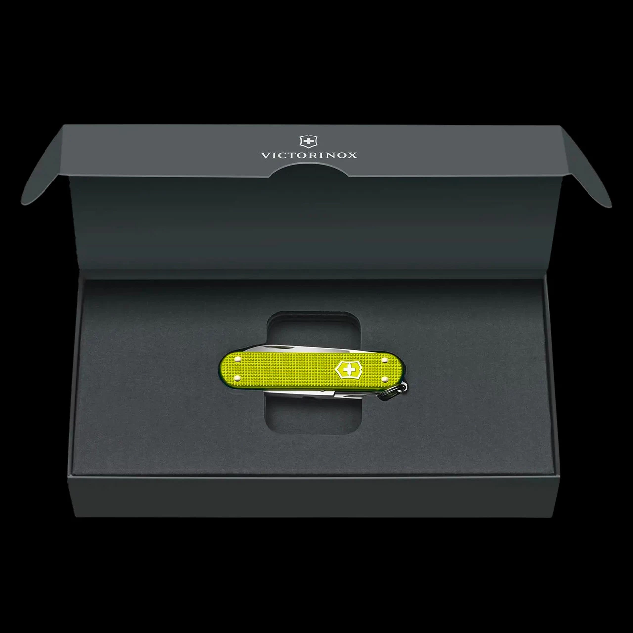 Victorinox Classic SD Alox Limited Edition 2023 3 Victorinox Classic SD Alox Limited Edition 2023