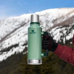 STANLEY CLASSIC LEGENDARY BOTTLE 2.3L -Outdoor clothing and equipment BMC 10 07935 045.2 44746.1692369495