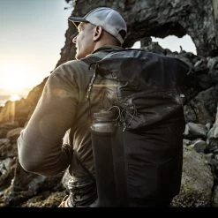 Matador Freerain 28 Waterproof Packable Backpack 16 Matador Freerain 28 Waterproof Packable Backpack -Outdoor clothing and equipment MAT FR283001BK 31099.1634142026