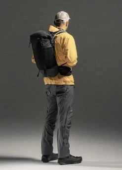 Matador Freerain 28 Waterproof Packable Backpack 17 Matador Freerain 28 Waterproof Packable Backpack -Outdoor clothing and equipment MAT FR283001BKdet3 20744.1634142026