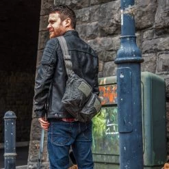 Magforce Aries Cross Body Waxed Canvas Bag -Outdoor clothing and equipment MF W0497 Boutdoor 00134.1689850508.1280.1280 31921.1689945678