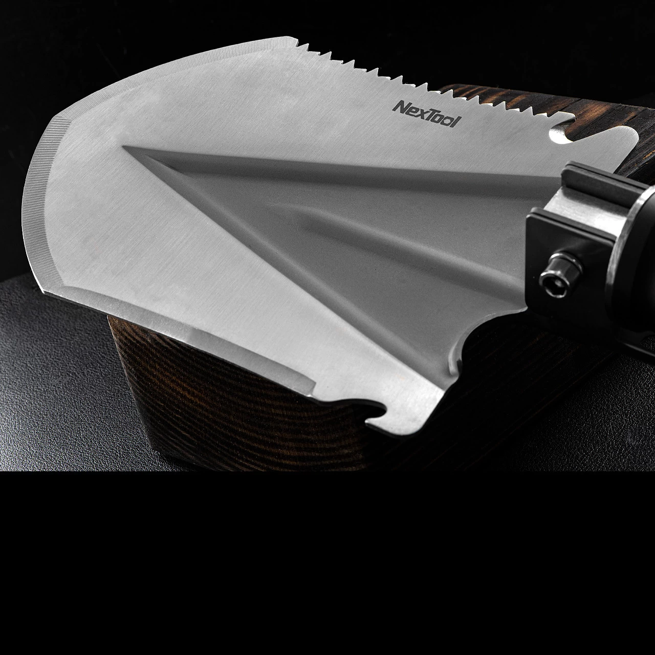 Nextool Folding Shovel 7 Nextool Folding Shovel - Image 5