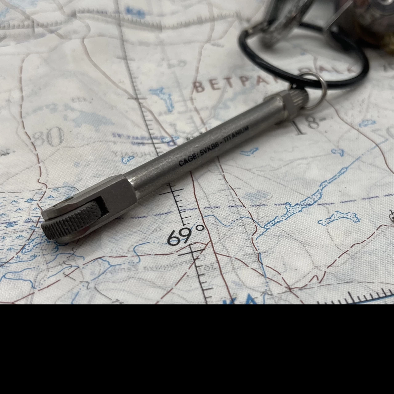 Maratac Flint Sparker XL Titanium 7 Maratac Flint Sparker XL Titanium - Image 5