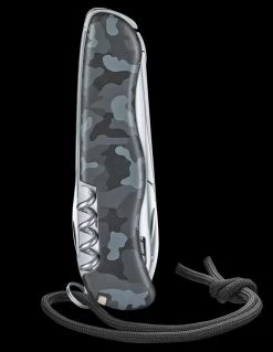 Victorinox Skipper Navy Camo -Outdoor clothing and equipment bmc 08593w942det 02244.1587414410