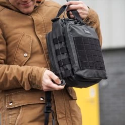 Magforce Cougar 500D Waterproof Portfolio Bag -Outdoor clothing and equipment cougar3 86154.1646916748.1280.1280 96641.1660645643.1280.1280 63800.1671704257