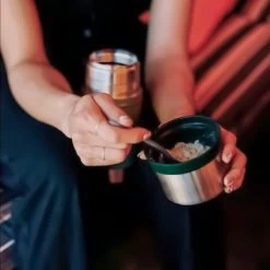 Stanley Classic Legendary Food Jar 0.7L 8 Stanley Classic Legendary Food Jar 0.7L -Outdoor clothing and equipment flask2 75819.1692197854.1280.1280 06749.1692781865