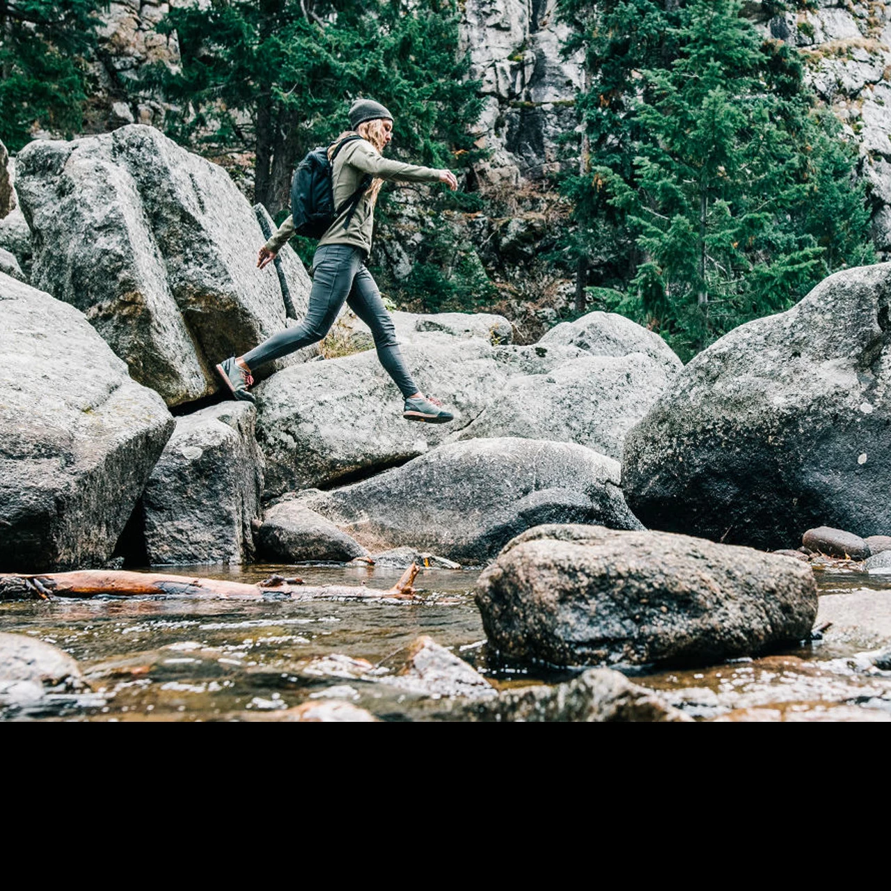 TAD Women Valkyrie Jacket Ghost 8 TAD Women Valkyrie Jacket Ghost - Image 6