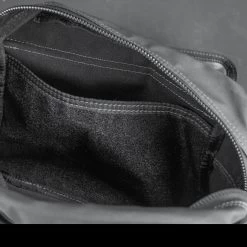 Magforce Survivor 500D Waterproof Shoulder Bag -Outdoor clothing and equipment survivordet2 35858.1645020244.1280.1280 02472.1645024576.1280.1280 15622.1689176250