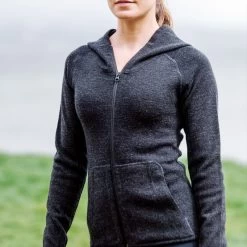 TAD Women Artemis Hoodie Heather Charcoal -Outdoor clothing and equipment tad artdet7 52677.1640270197.1280.1280 72921.1640270217