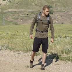 TAD Atlas Crew Black -Outdoor clothing and equipment tad atlcrwdet9 08281.1587406324