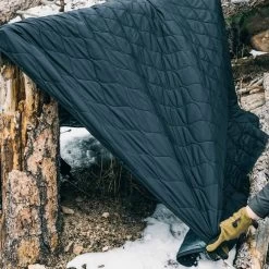 TAD Bastion Woobie -Outdoor clothing and equipment tad bast woo bkdet3 57993.1587420424.1280.1280 79173.1647623499