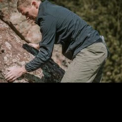 TAD Ronin Jacket LS Black -Outdoor clothing and equipment tad ron ls bkdet6 14297.1623847731.1280.1280 59899.1623847764