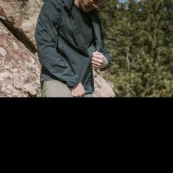 TAD Ronin Jacket LS Black -Outdoor clothing and equipment tad ron ls bkdet7 86868.1623847731.1280.1280 41019.1623847763