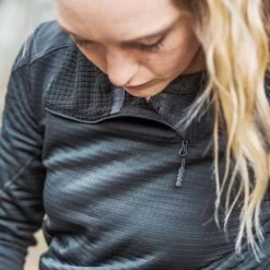 TAD Women Storm Pullover Loden Green 12 TAD Women Storm Pullover Loden Green -Outdoor clothing and equipment tad stormdet3 55290.1642758918